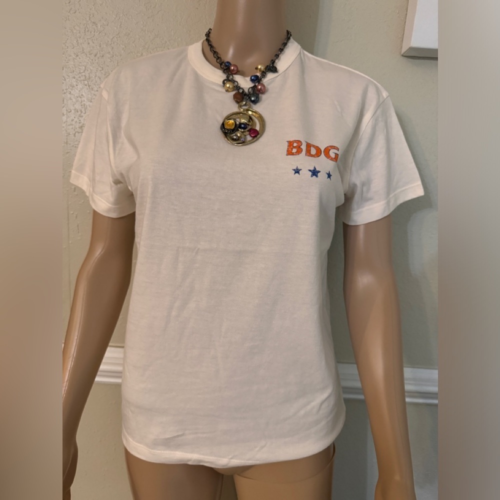 BGD T SHIRT SHORT SLEEVE NWOT